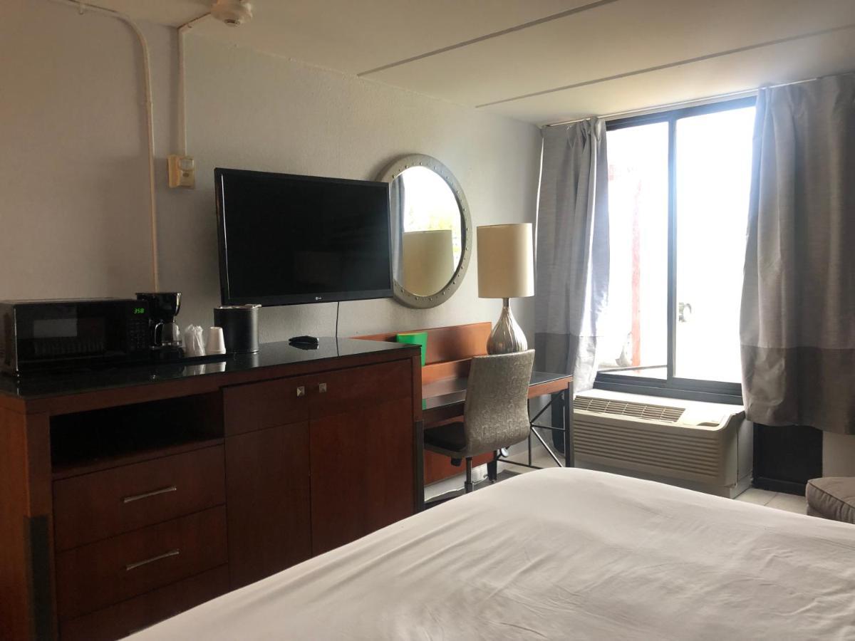 The Grand Hotel Spindletop 博蒙特 外观 照片